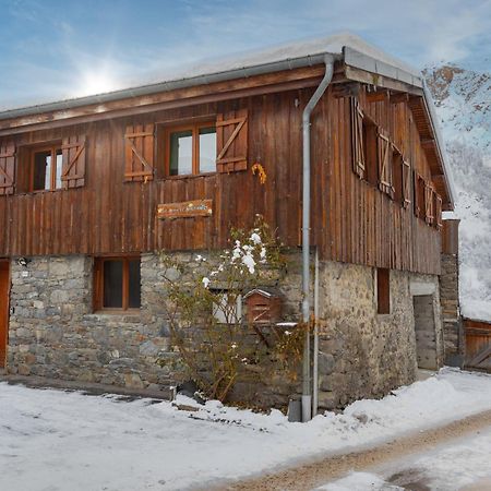 Le petit Paradis, chalet au coeur des 3 vallées Saint-Marcel  Esterno foto