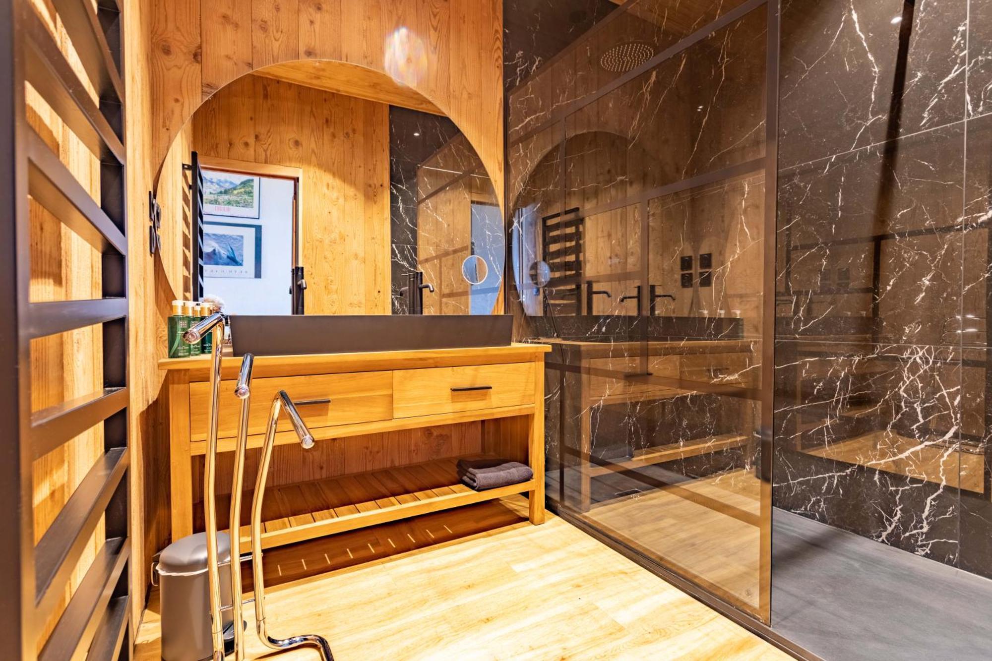 Le petit Paradis, chalet au coeur des 3 vallées Saint-Marcel  Esterno foto